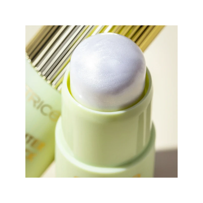 PISTACHIO CREAM DELIGHT Highlighter Cream Stick Catrice
