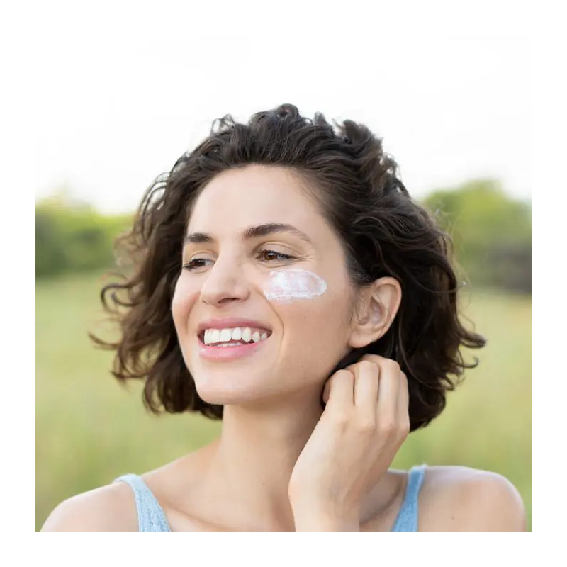 CRÈME PROTECTRICE SOLAIRE SPF50+ 75ML BABARIA + trousse gratuite