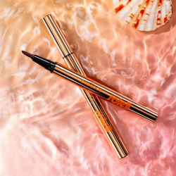 LIP STAIN 01 CLUB SOLEIL ESSENCE