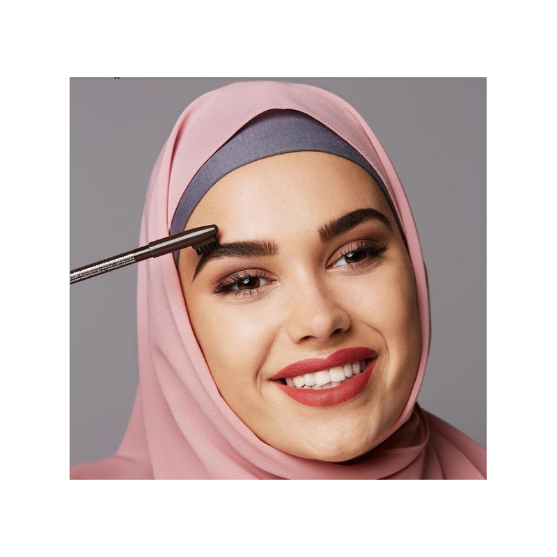 Crayon sourcils designer essence