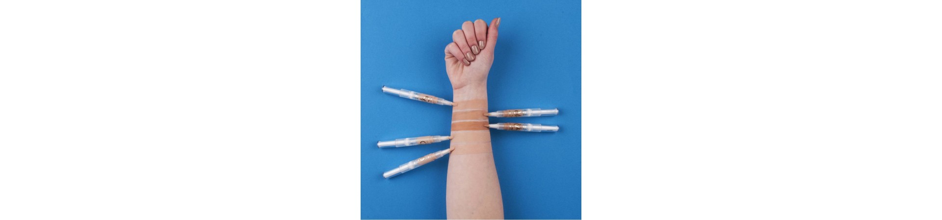 Swatch Correcteur anticerne liquid Golden Rose